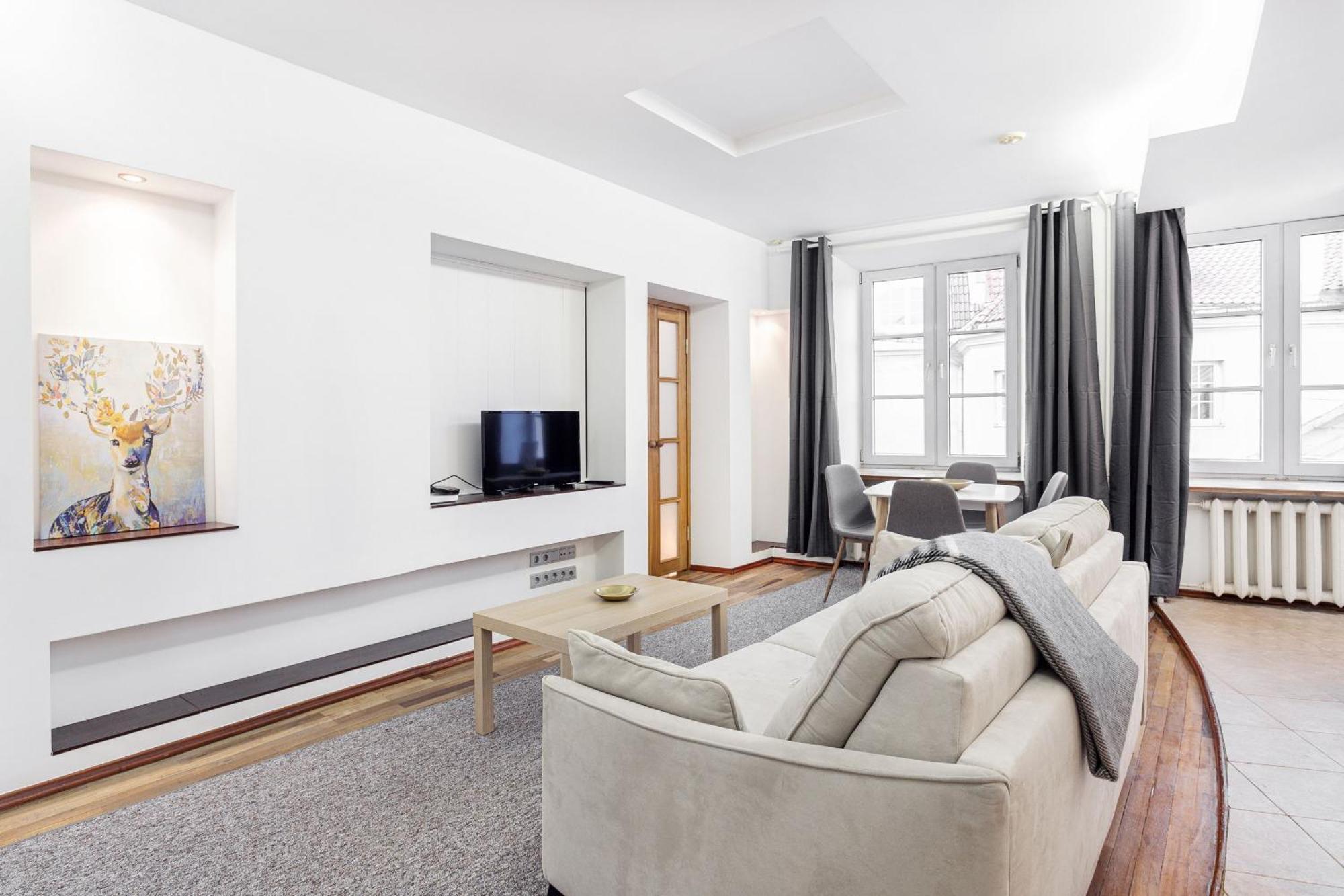 Saint Ignoto Bright 1 Bedroom By Reside Baltic Butas