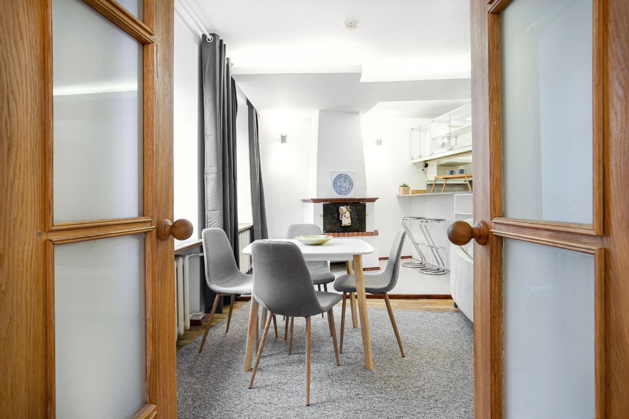 Saint Ignoto Bright 1 Bedroom By Reside Baltic *